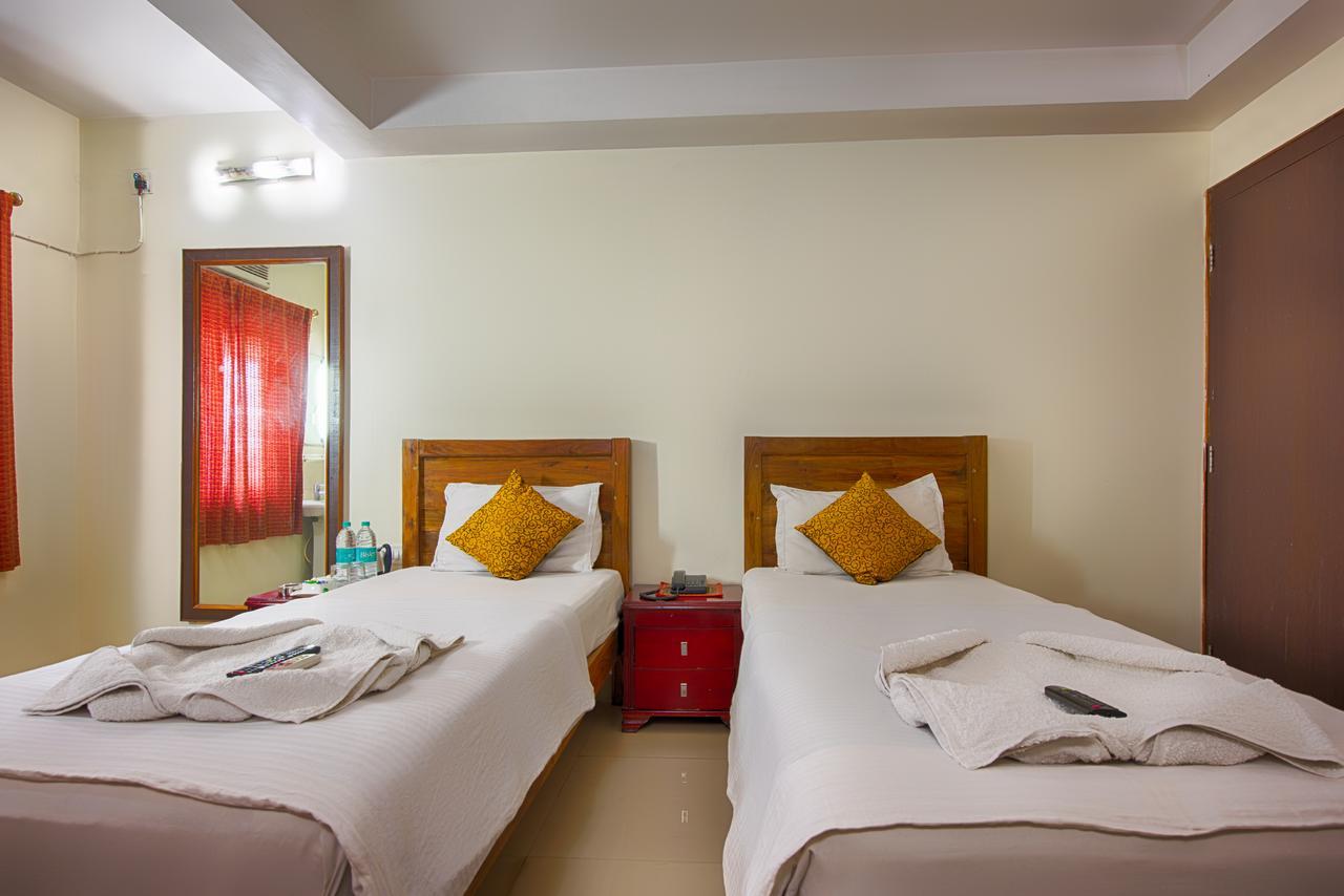 Hotel Seetal Cuttack Exterior foto
