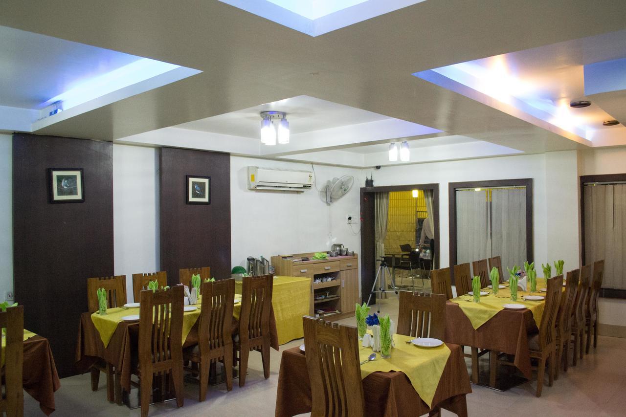 Hotel Seetal Cuttack Exterior foto